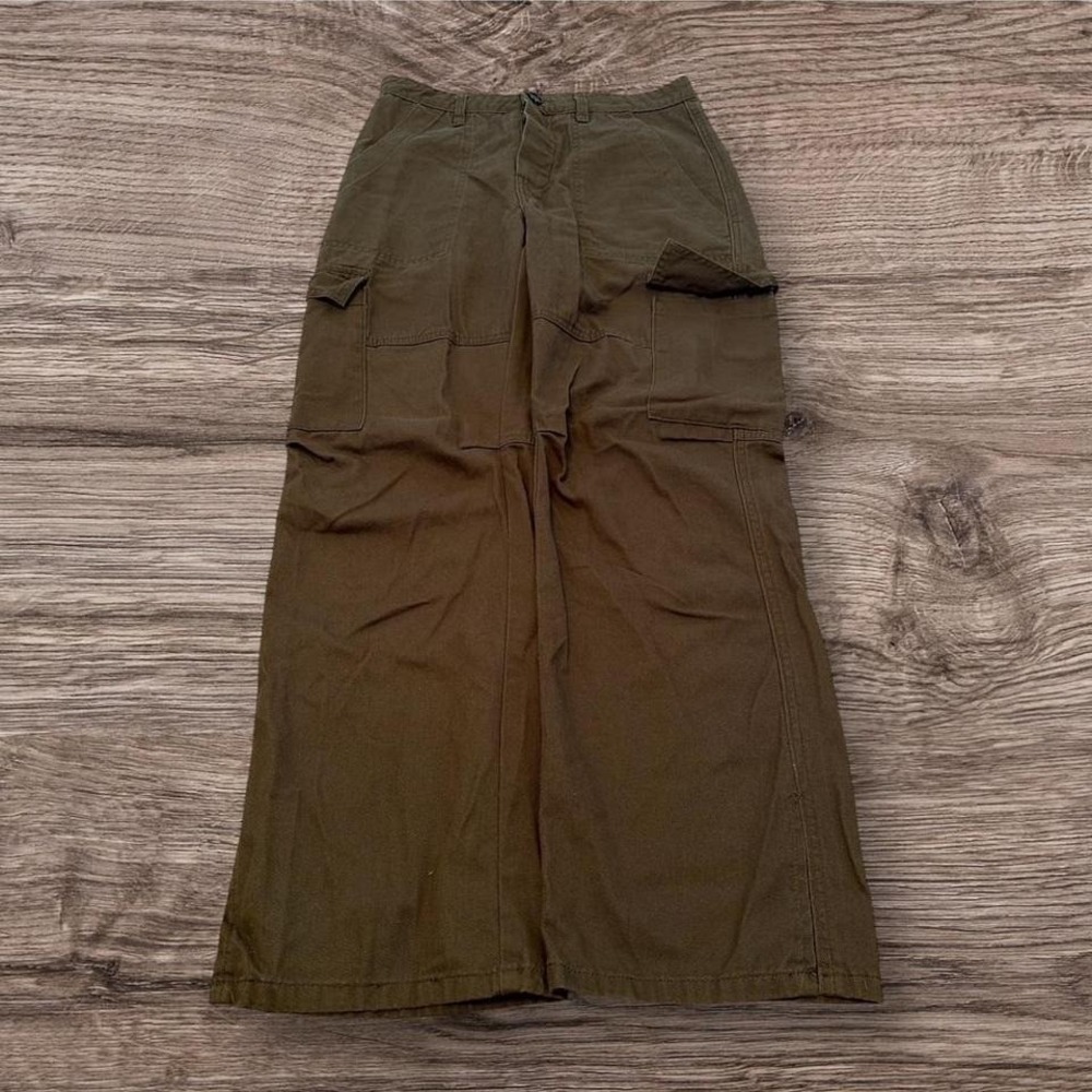 Olive Green Y2K Baggy Cargo Pants (28x28)